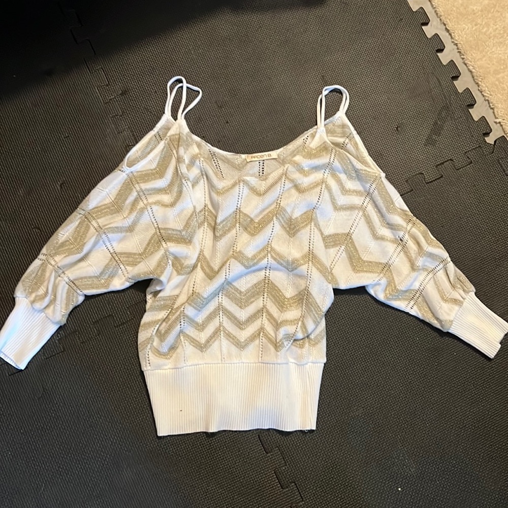 Arden B off shoulder sweater top metallic flair size one size